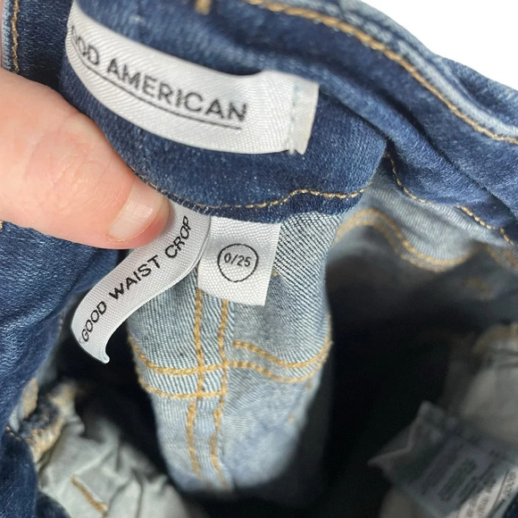 Good American Good Waist Raw Edge Crop Jeans in Blue Size 25 - Picture 11 of 13